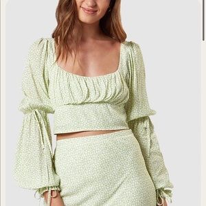 Charlie Holiday “Mia Top” size 6